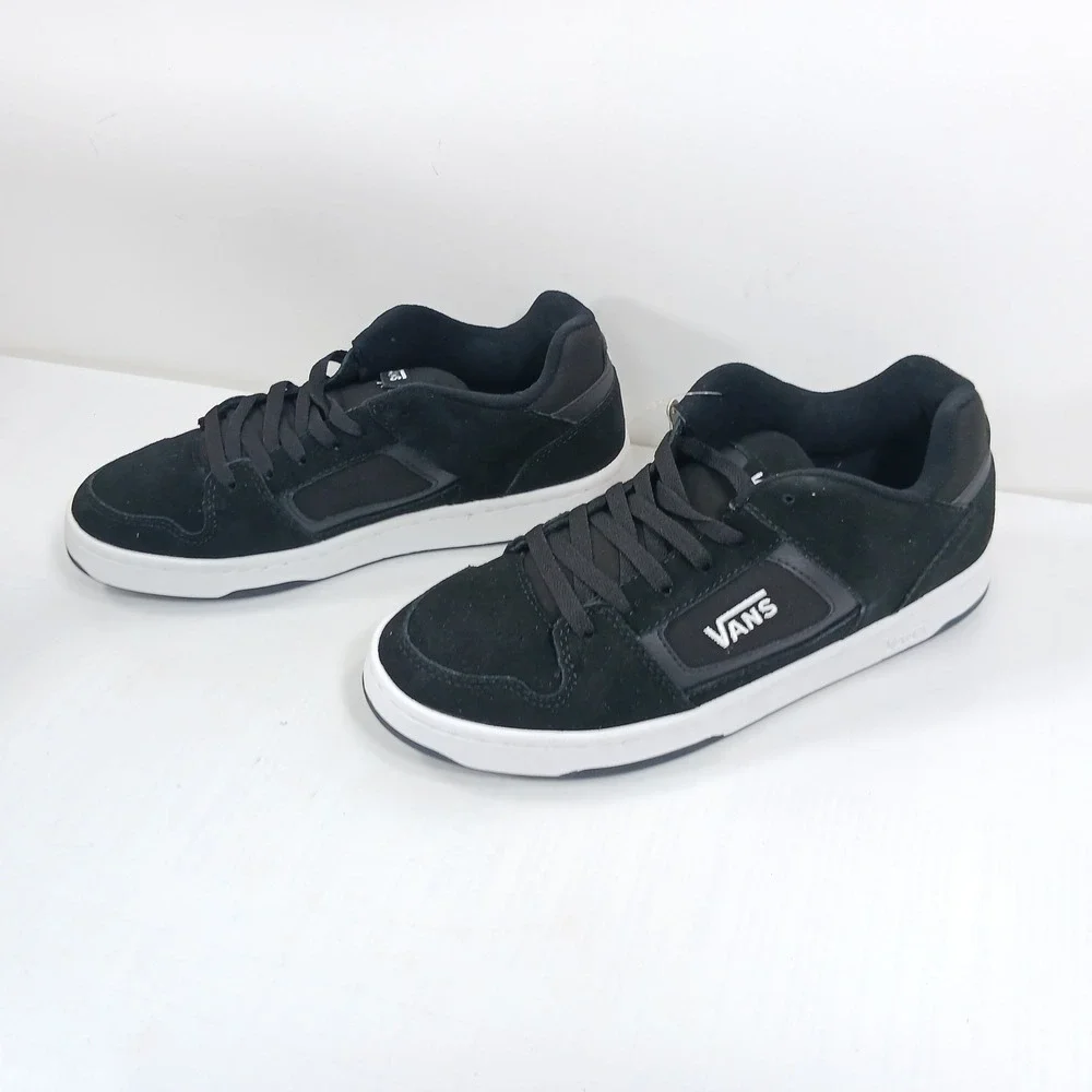 Vans Seldan Mens 8.5 Black White Suede Canvas Low Top Skate Shoes 500664